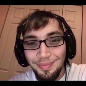 Meet your Posher, Aden